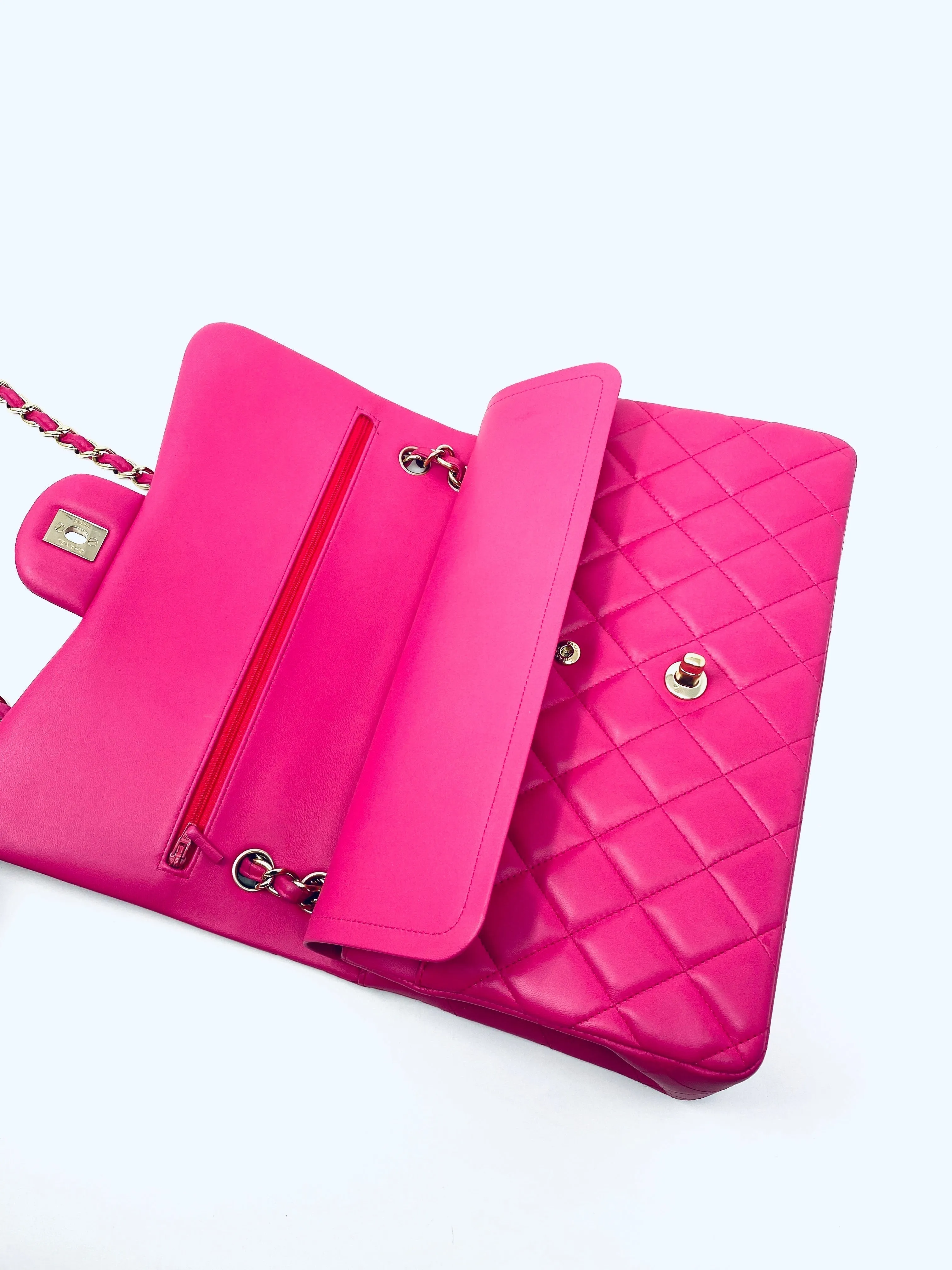 Chanel Jumbo Classic Flap Bag
