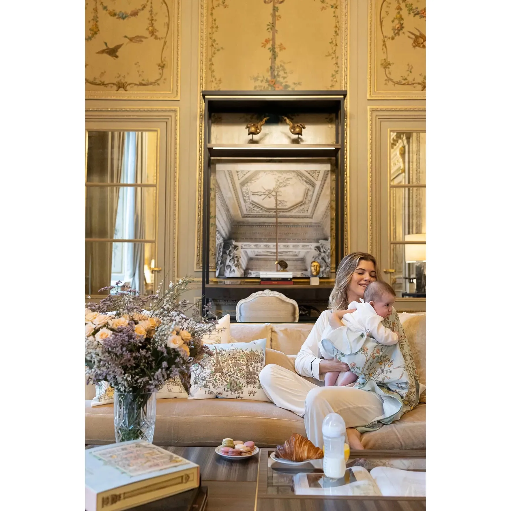 Cushion Satin - Paris