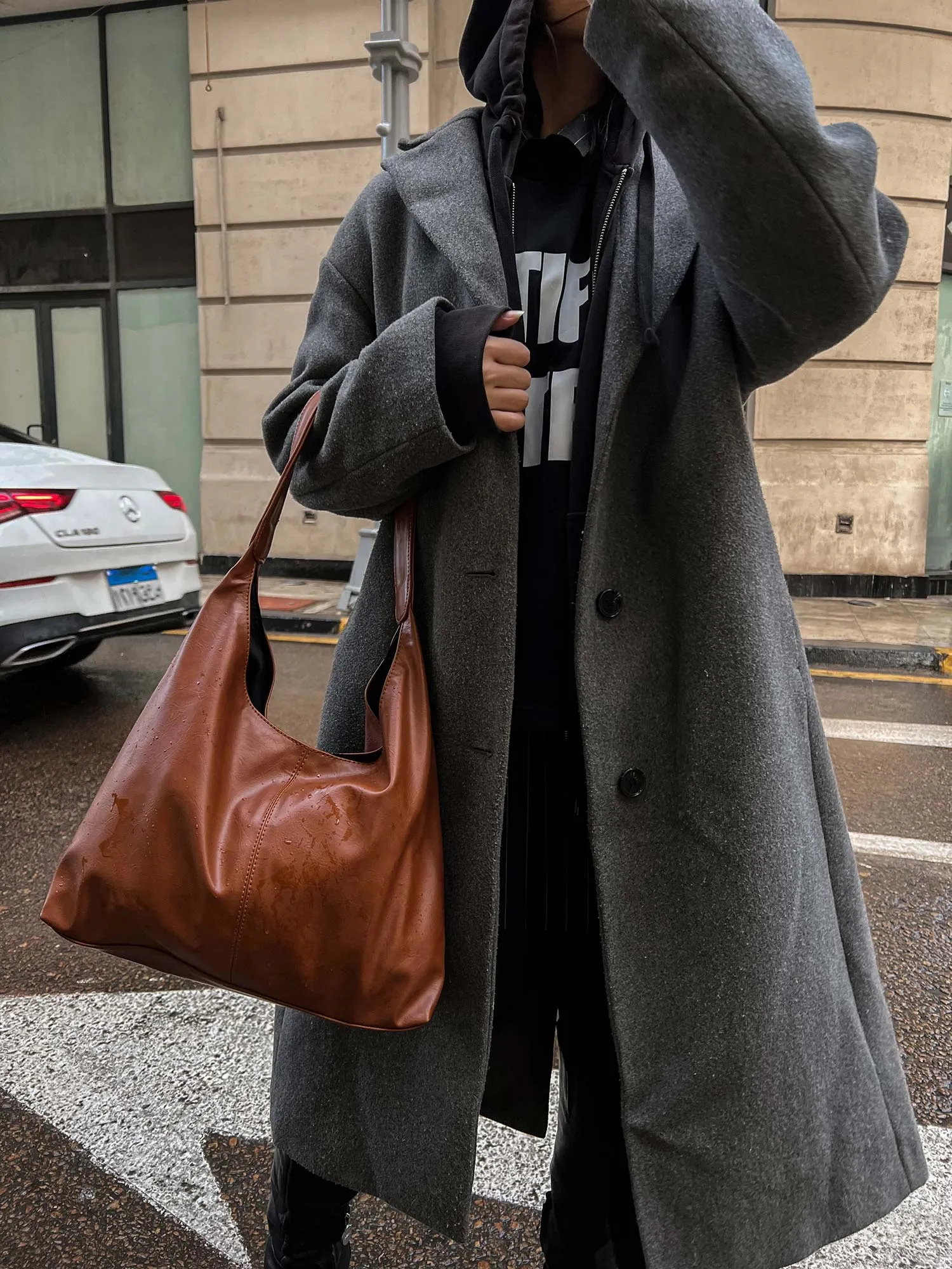 Hobo Leather Bag - Helio