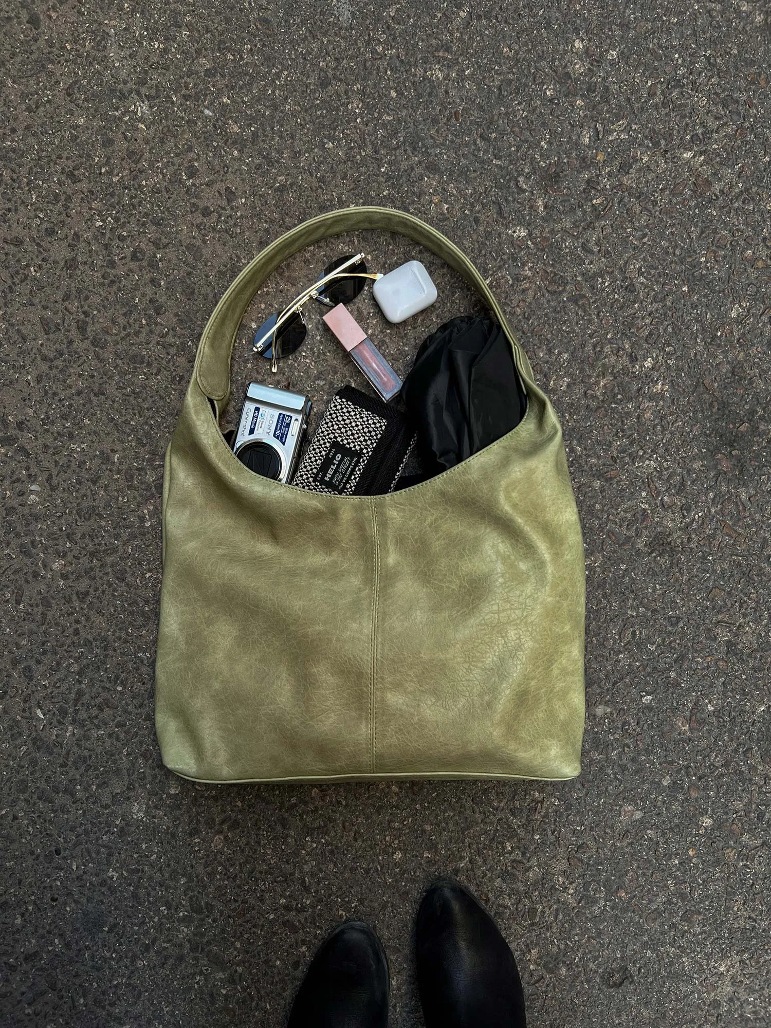Hobo Leather Bag - Helio