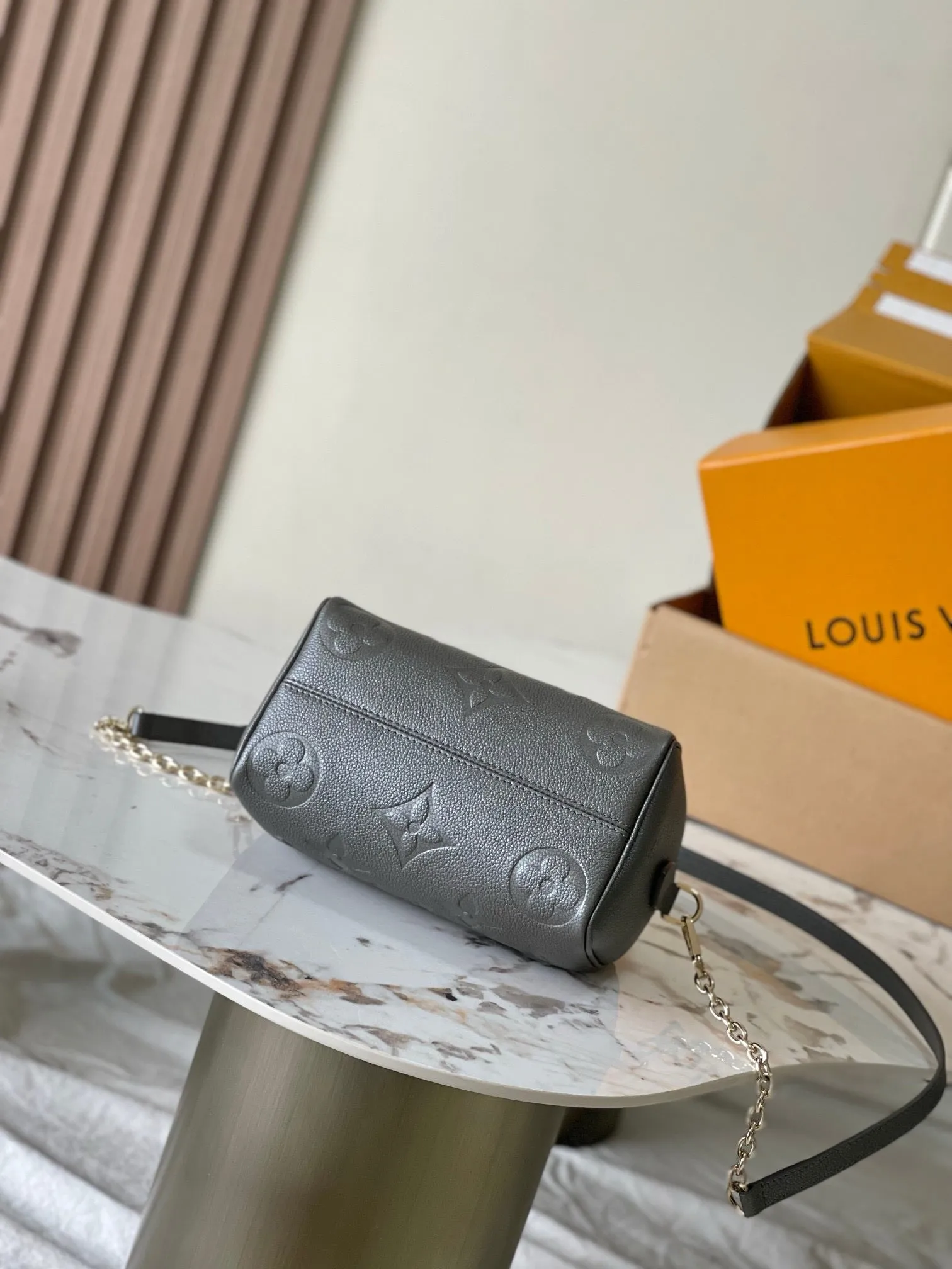 LB1125 Speedy Bandoulière 20 / HIGHEST QUALITY VERSION / 7.9 x 5.9 x 4.9 inches