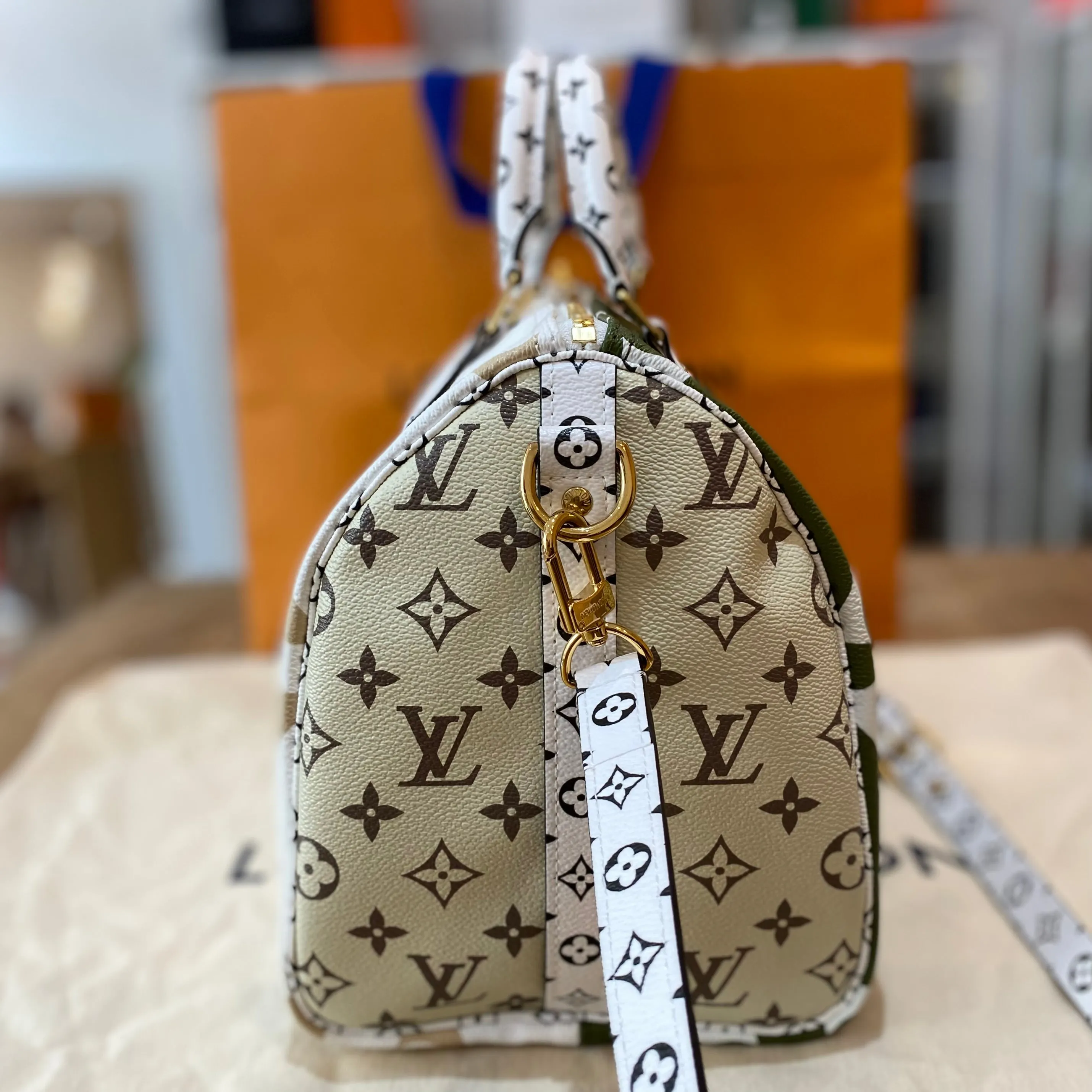 Louis Vuitton Speedy 30 Bandouliére