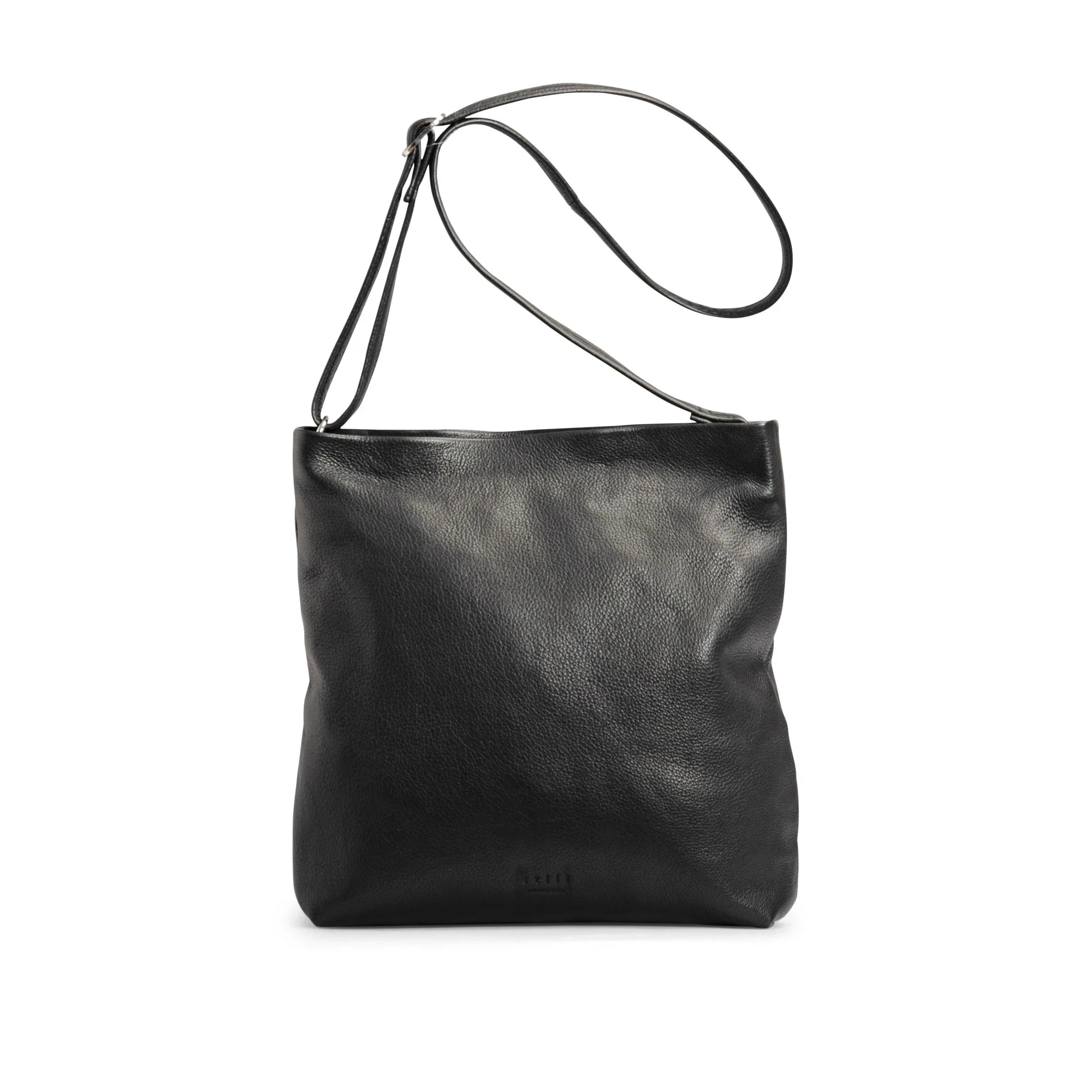 stillKhloe Hobo