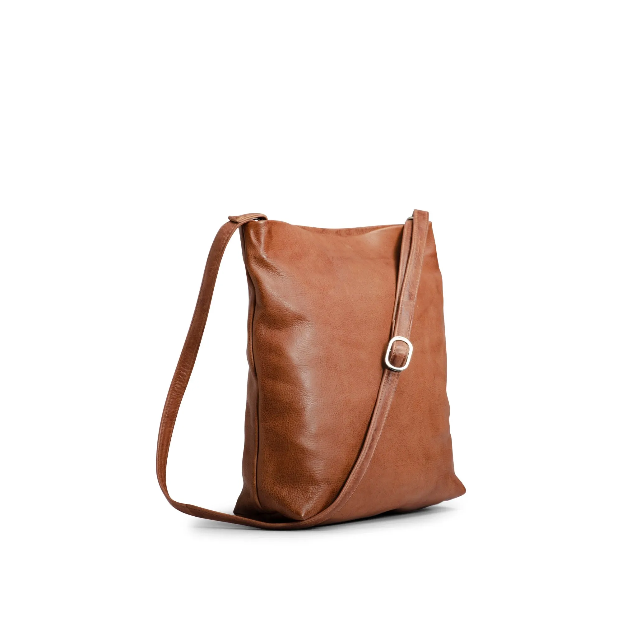 stillKhloe Hobo